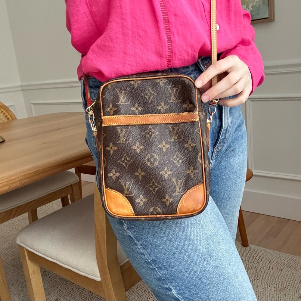 âś…AUTHENTICâś…LOUIS VUITTON DANUBE BAG - Picture 2 of 13